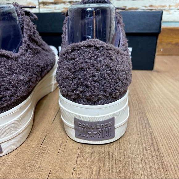 Converse Chuck Taylor All Star Platform Low Cozy Sherpa Purple Ore Size 8.5 - Picture 10 of 14